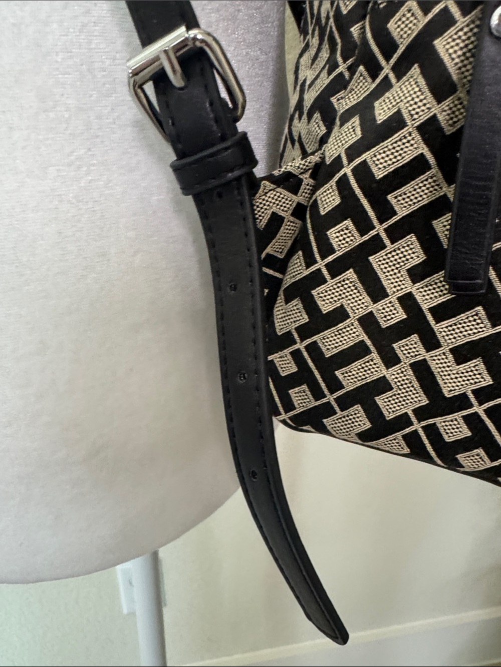 Tommy Hilfiger Monogram Jacquard Adjustable Mini Backpack - Picture 6 of 14